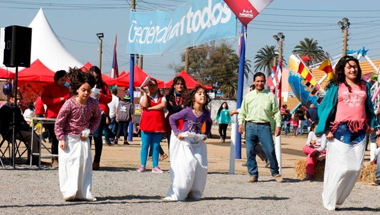 Actividad comunitaria Fiestas Patrias